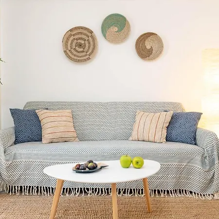 Pure Naxos - & Near - Entire *